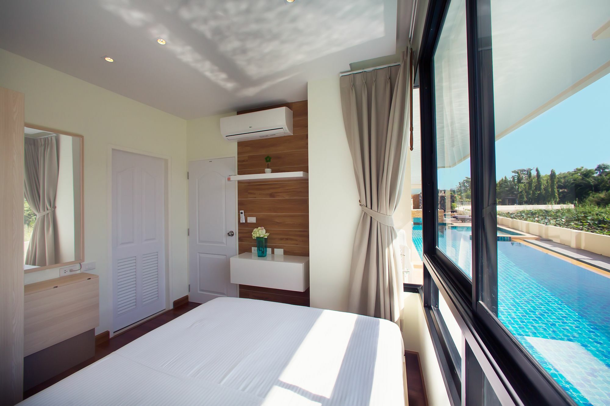 The Lago Apartments Rawai Exterior photo